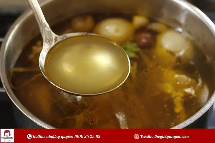 Tận Dụng Nước Luộc Gà: 10+ Cách Biến “nước Thừa” Thành Nguyên Liệu Vàng Cho Gian Bếp