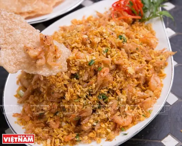 Tép Rang Xúc Bánh Đa: Khám Phá Vị Ngon Quê Hương Trong Từng Món Ăn