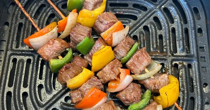 Thịt Bò Nướng Ớt Chuông: Công Thức Và Kỹ Thuật Chế Biến Chuẩn Nhà Hàng