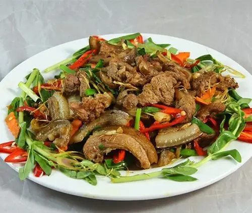 Cách Làm Thịt Dải Xào Sả Ớt Cay Nồng Thơm Ngon, Chuẩn Vị Nhà Hàng