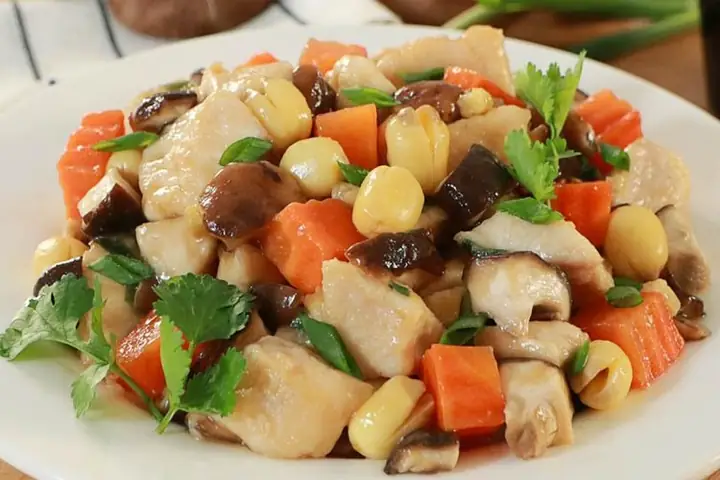 Thịt Gà Xào Gì Ngon? 15+ Món Ngon, Dễ Làm, Bổ Dưỡng Cho Gia Đình