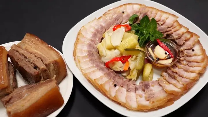 Thit Heo Ngam Nuoc Mam Mien Trung: Công Thức Chuẩn Vị Và Bí Quyết Bảo Quản Thit Heo Ngam Nuoc Mam Mien Trung: Công Thức Chuẩn Vị Và Bí Quyết Bảo Quản
