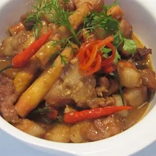 Cách Làm Thịt Kho Măng Mắm Ruốc Đậm Đà Hương Vị Miền Tây Cách Làm Thịt Kho Măng Mắm Ruốc Đậm Đà Hương Vị Miền Tây