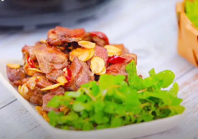 Cách Làm Thịt Ngan Nướng Bằng Nồi Chiên Không Dầu Giòn Da, Mềm Thịt