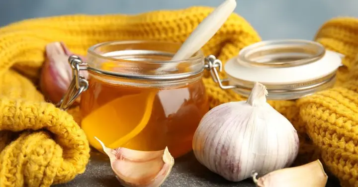 Tỏi Ngâm Mật Ong Chữa Ho Cho Bé: Hướng Dẫn Chi Tiết Và Những Lưu Ý Quan Trọng