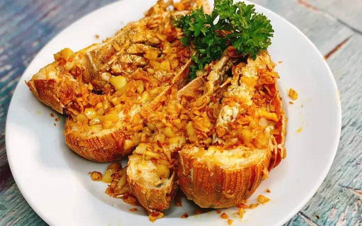 Top 5 Món Tôm Mũ Ni Cháy Tỏi Ngon "tuyệt Đỉnh", Ăn Một Lần Là Nhớ Mãi