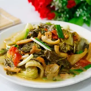 Cách Làm Tóp Mỡ Xào Dưa Chua Giòn Ngon, Không Bị Ra Nước
