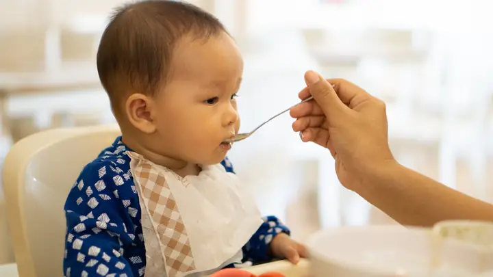 Trẻ 6 Tháng Ăn Được Mướp Không? Giải Đáp Chi Tiết Và Hướng Dẫn An Toàn Cho Mẹ