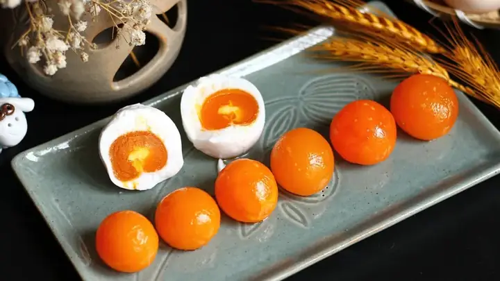 Trứng Muối Ăn Chay Được Không? Trứng Muối Ăn Chay Được Không?