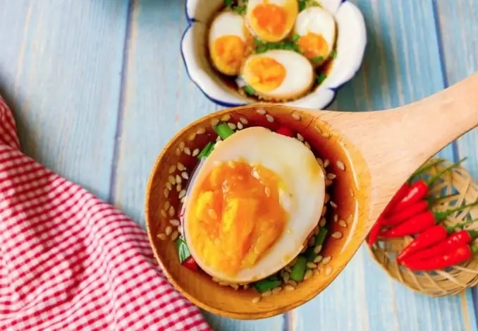Trứng Ngâm Tương Để Được Bao Lâu: Thời Hạn Sử Dụng Và Cách Bảo Quản Chuẩn Nhất Trứng Ngâm Tương Để Được Bao Lâu: Thời Hạn Sử Dụng Và Cách Bảo Quản Chuẩn Nhất