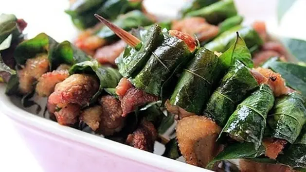 Vịt Nướng Lá Móc Mật: Khám Phá Tinh Hoa Ẩm Thực Tây Bắc Vịt Nướng Lá Móc Mật: Khám Phá Tinh Hoa Ẩm Thực Tây Bắc