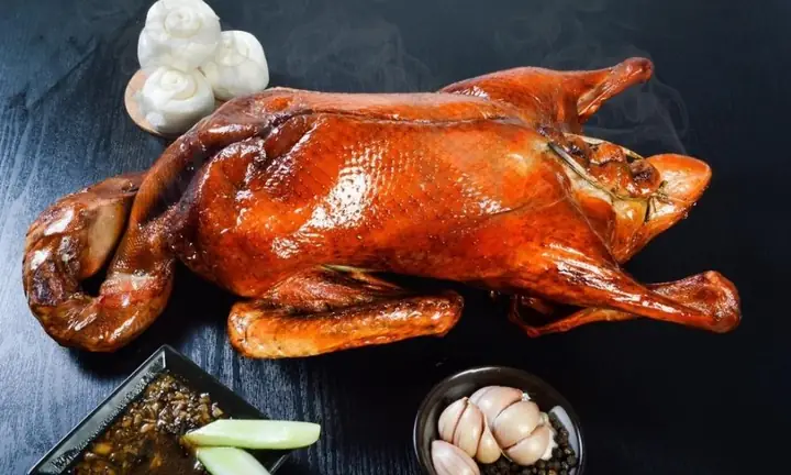 Review Vịt Quay Sốt Tiêu Đen: Đâu Là Điểm Đến Ngon Nhất Hiện Nay?