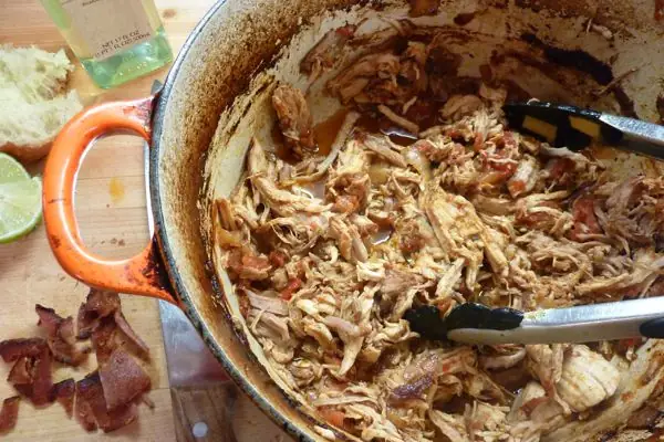 Baller Dinner Là Gì? Khám Phá Định Nghĩa Về Bữa Ăn Xa Hoa Của Giới Thượng Lưu
