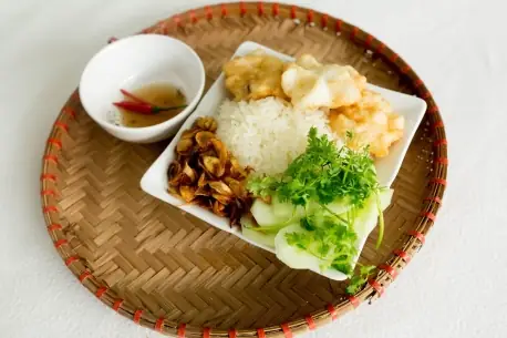 Top 5 Món Ngon Nổi Tiếng Nhất Hạ Long: Review Chi Tiết Từ A-z