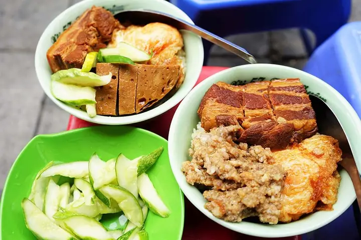 Khám Phá Hương Vị Xôi Thịt Kho Tàu Hà Nội: Công Thức Nấu Ngon Chuẩn Vị