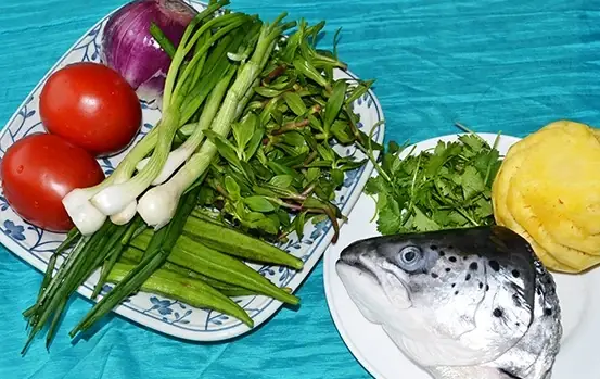 Xương Cá Hồi Nấu Canh Chua: Khám Phá Bí Quyết Và Công Thức Chuẩn Vị