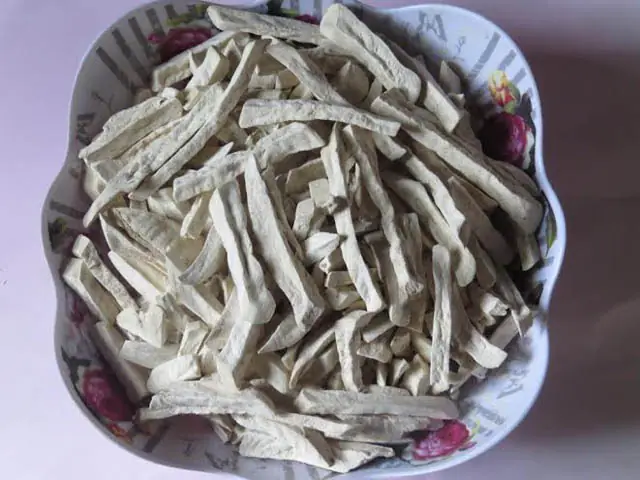Cách Nấu Chè Khoai Lang Khô Chuẩn Vị: Dẻo Thơm, Ngọt Lịm Đậm Đà
