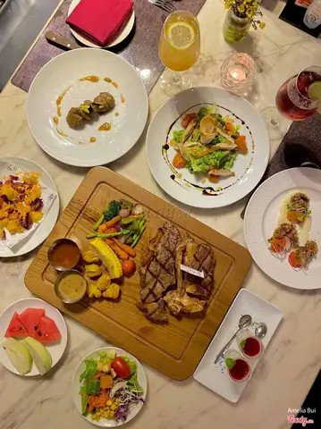 Bảng so sánh chi tiết Bún Thịt Nướng Hoàng Văn với các lựa chọn khác dựa trên nhiều tiêu chí