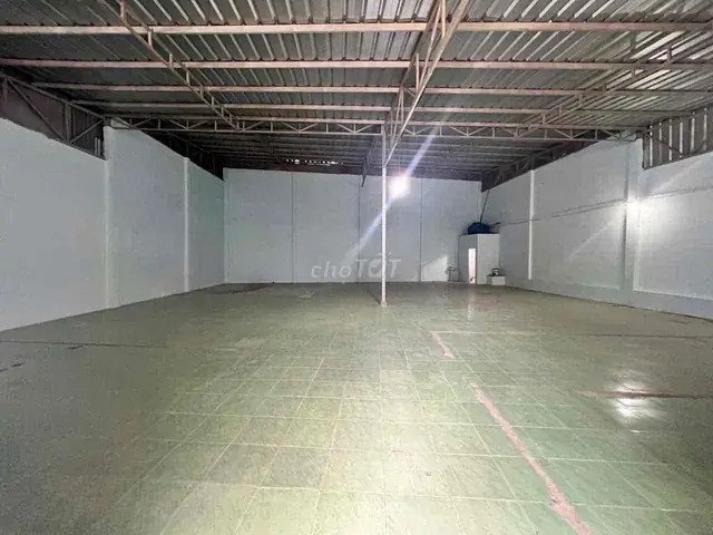 Bảng tóm tắt thông tin chi tiết về phòng trọ, bao gồm địa chỉ, giá thuê và tiện ích