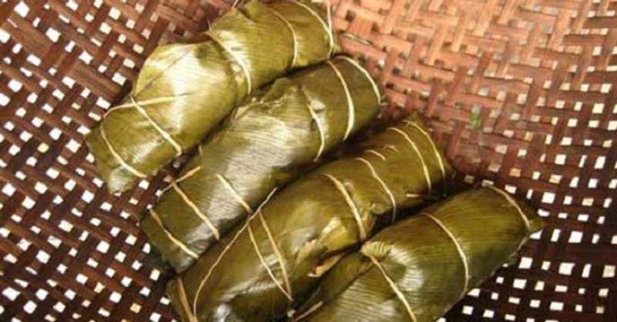 Bánh gio mật mía vừa luộc xong chuẩn bị làm nguội