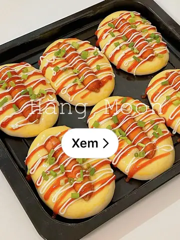 Bánh Mì Xúc Xích: Hướng Dẫn Toàn Diện Từ Nguyên Liệu Đến Biến Thể