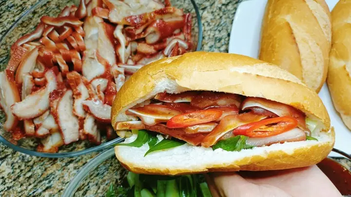 Bánh Mì Phá Lấu Ngon: Đánh Giá Chi Tiết Và Công Thức Từ A-z
