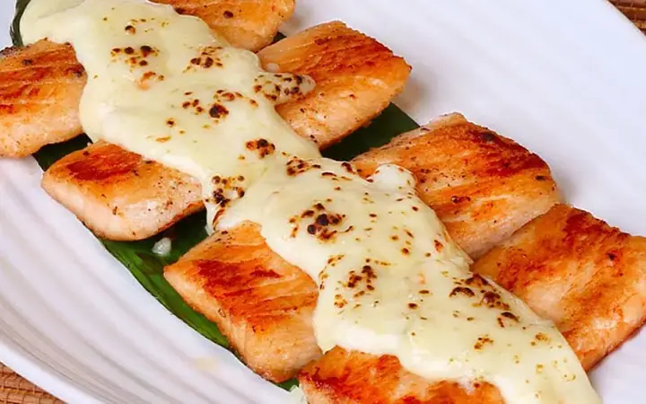 Cá Hồi Áp Chảo Phô Mai: Hướng Dẫn Chi Tiết Từ A Đến Z