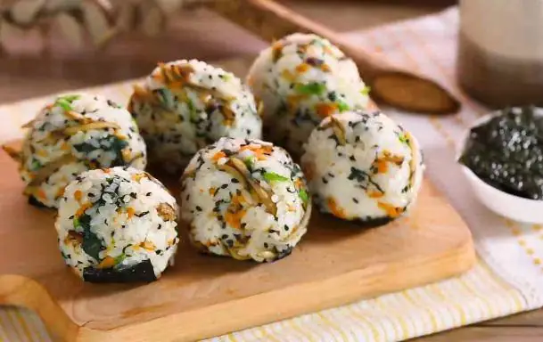 Các Món Ăn Sáng Mang Đi Học: Bí Quyết Chuẩn Bị Nhanh, Dinh Dưỡng, Hấp Dẫn