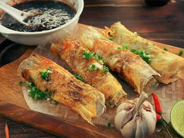 Bánh Tráng Nướng: Tổng Hợp Các Món Ăn Nổi Tiếng Khắp Ba Miền