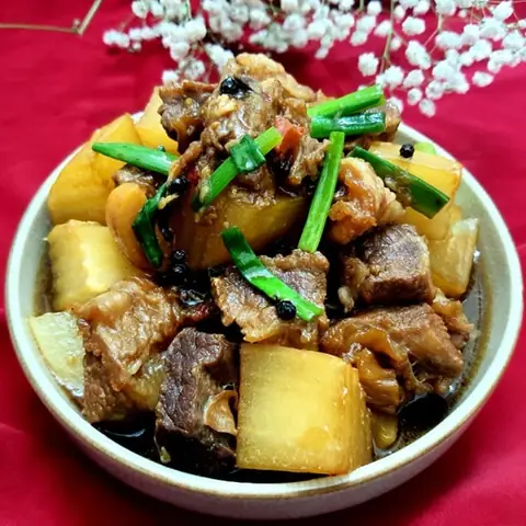 Cách Kho Thịt Bò Với Củ Cải Ngon Chuẩn Vị