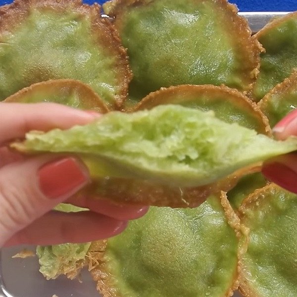 cách làm bánh tai yến - bánh lá dứa hoàn thành