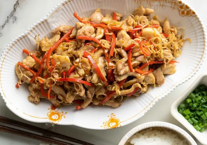 Cách Làm Món Xào Sả Ớt Đơn Giản Tại Nhà