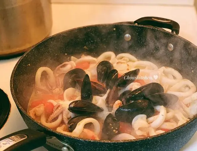Hướng Dẫn Chi Tiết Cách Làm Pasta Hải Sản Chuẩn Vị Ý Tại Nhà