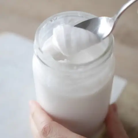 Cách Làm Sữa Chua Dừa Tại Nhà Đơn Giản