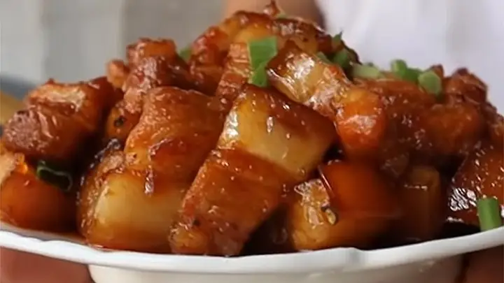 Cách Làm Thịt Ba Chỉ Rim Ngon, Đậm Đà Theo Công Thức Truyền Thống