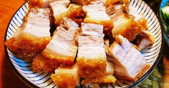 Làm Thịt Heo Quay Giòn Bì Không Cần Nồi Chiên Hay Lò Nướng