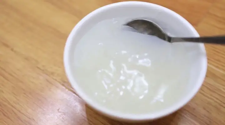 Bột Sắn Dây Cho Trẻ 7 Tháng: Hướng Dẫn Nấu Chuẩn, An Toàn Và Tác Dụng Thực Tế