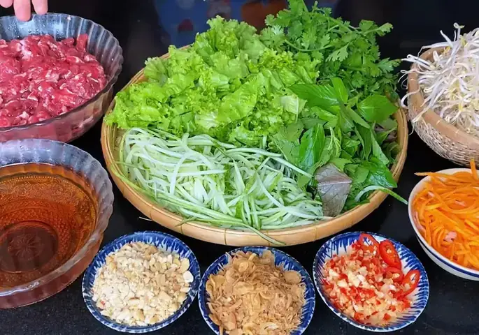 Cách Nấu Bún Bò Xào Tại Nhà Chuẩn Vị: Hướng Dẫn Từ A Đến Z