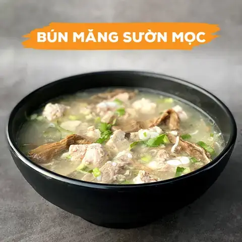 Hướng Dẫn Chi Tiết Cách Nấu Bún Mọc Măng Khô Chuẩn Vị Tại Nhà