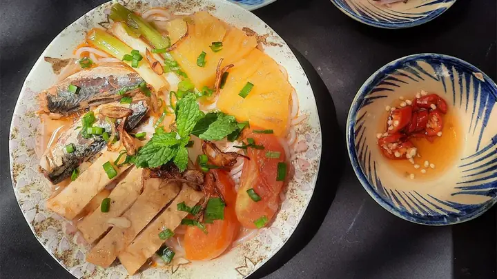 Cách Nấu Bún Cá Mòi Hộp Ngon, Đơn Giản Tại Nhà