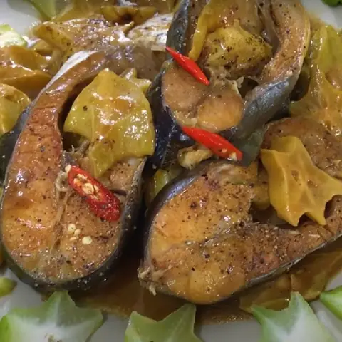 Cách Nấu Cá Kho Khế Chuẩn Vị, Dễ Làm Tại Nhà