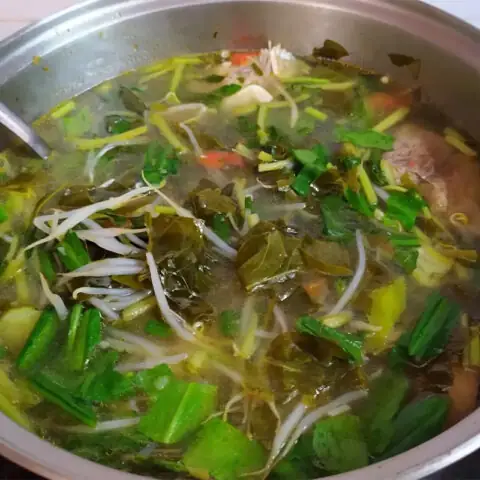 Cách Nấu Canh Chua Lá Giang Chuẩn Vị, Dễ Làm Cho Gia Đình