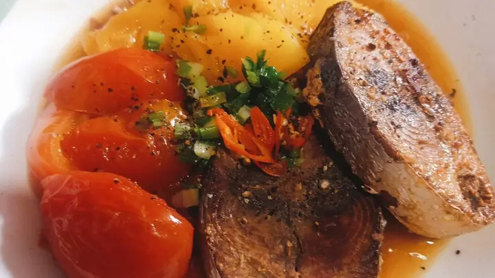 Cách Nấu Cá Ngừ Kho Thơm Cà Chua Đậm Đà, Bắt Cơm