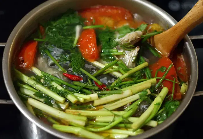 Hướng Dẫn Chi Tiết Cách Nấu Canh Rau Cần Thịt Bò Chuẩn Vị Từ A Đến Z