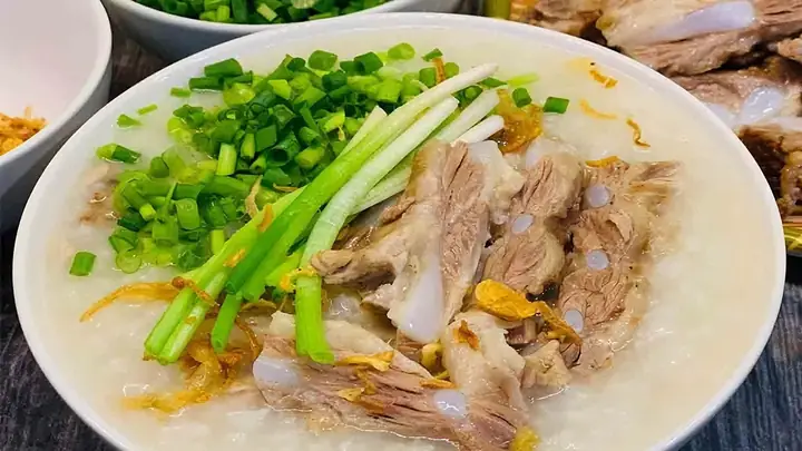 Hướng Dẫn Chi Tiết Cách Nấu Cháo Sườn Sụn Ngon Đúng Điệu Tại Nhà