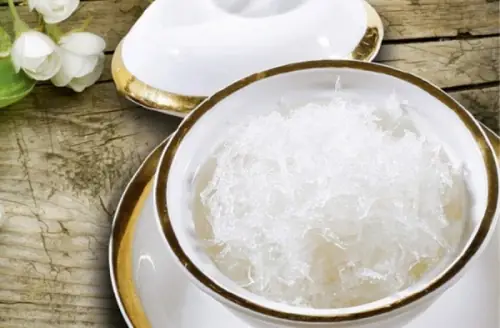 Hướng Dẫn Chi Tiết Cách Nấu Cháo Tổ Yến Hạt Sen Bổ Dưỡng Cho Gia Đình