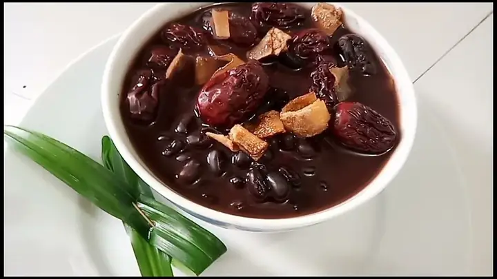 Hướng Dẫn Cách Nấu Chè Đậu Đen Đậu Đỏ Truyền Thống