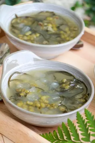 Cách Nấu Chè Đậu Xanh Nha Đam Đường Phèn Tươi Mát, Giải Nhiệt Mùa Hè