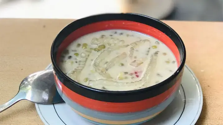 Hướng Dẫn Chi Tiết Cách Nấu Chè Đậu Xanh Phổ Tai Bột Báng Thơm Ngon, Bùi Bùi Chuẩn Vị