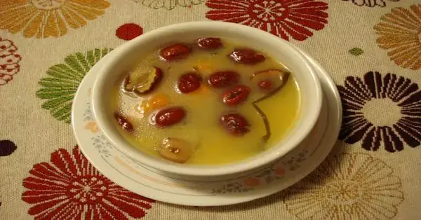 Cách Nấu Chè Đậu Xanh Phổ Tai Táo Đỏ Thơm Ngon, Thanh Mát Cho Ngày Hè